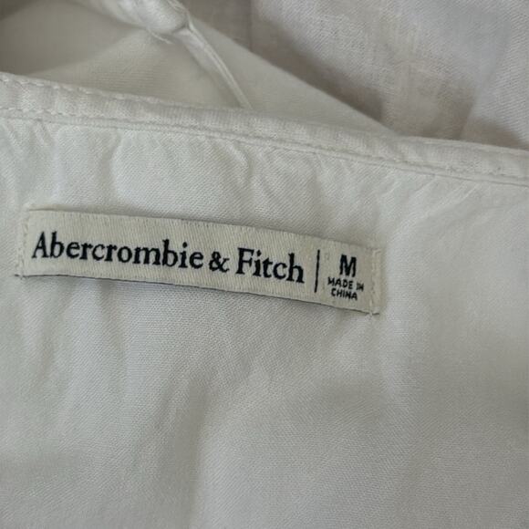 Abercrombie & Fitch White Spaghetti Strap Peplum Hem Tank Top - Picture 3 of 4